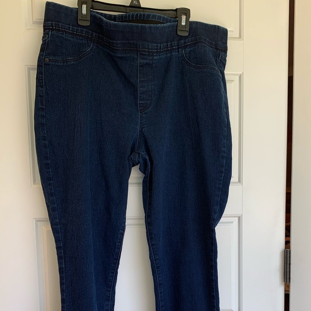 Old Navy super skinny size 16